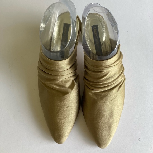 Larry Stuart Collection Gold Elastic Fabric Heeled Mules size 8 - Picture 12 of 15